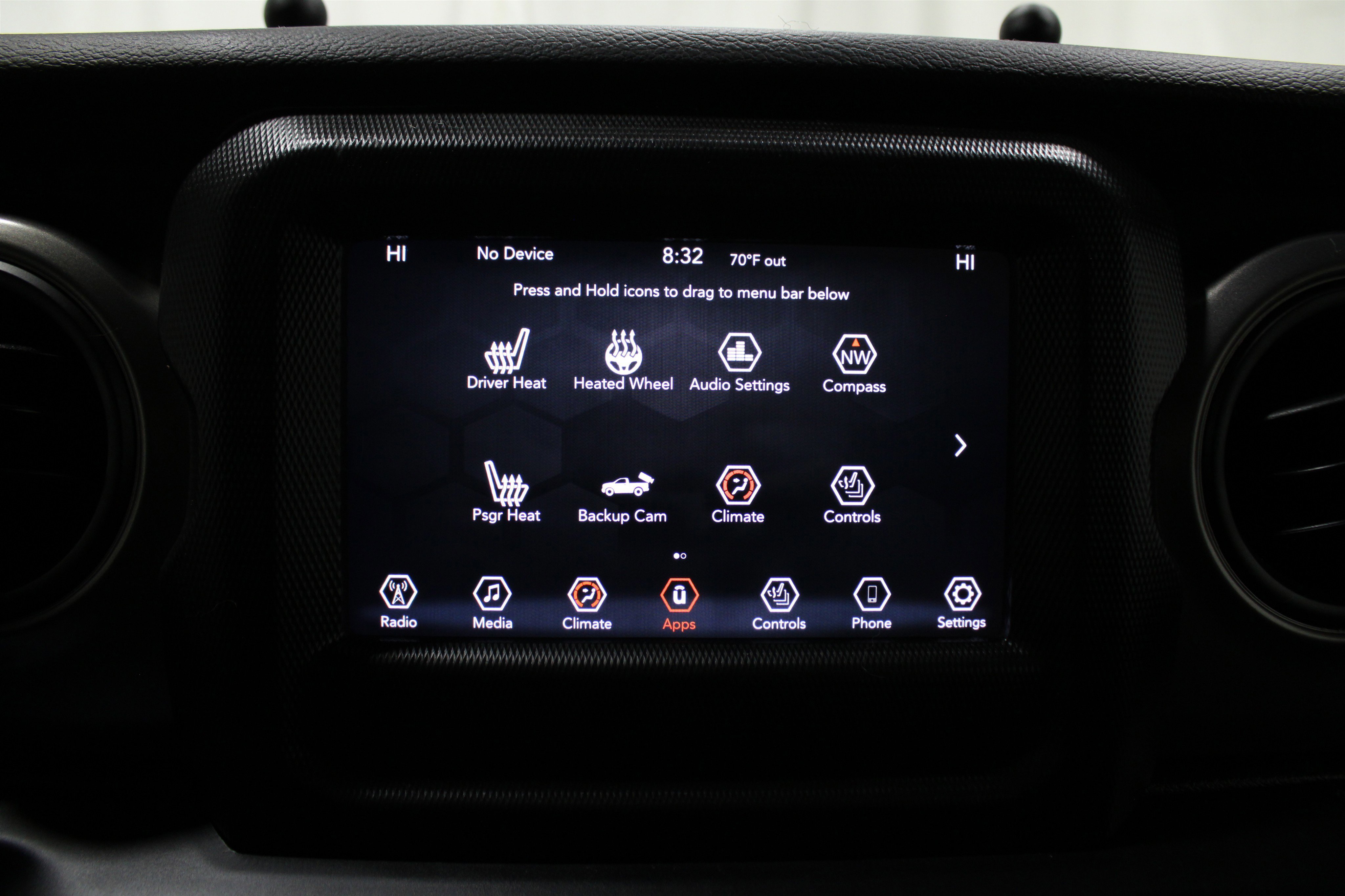 Used 2023 Jeep Gladiator Willys image 16