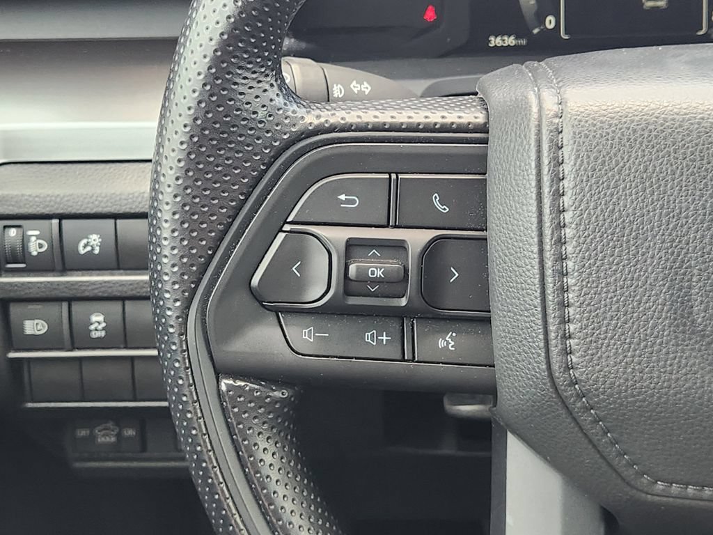 Used 2025 Toyota Tacoma SR5 RWD image 26