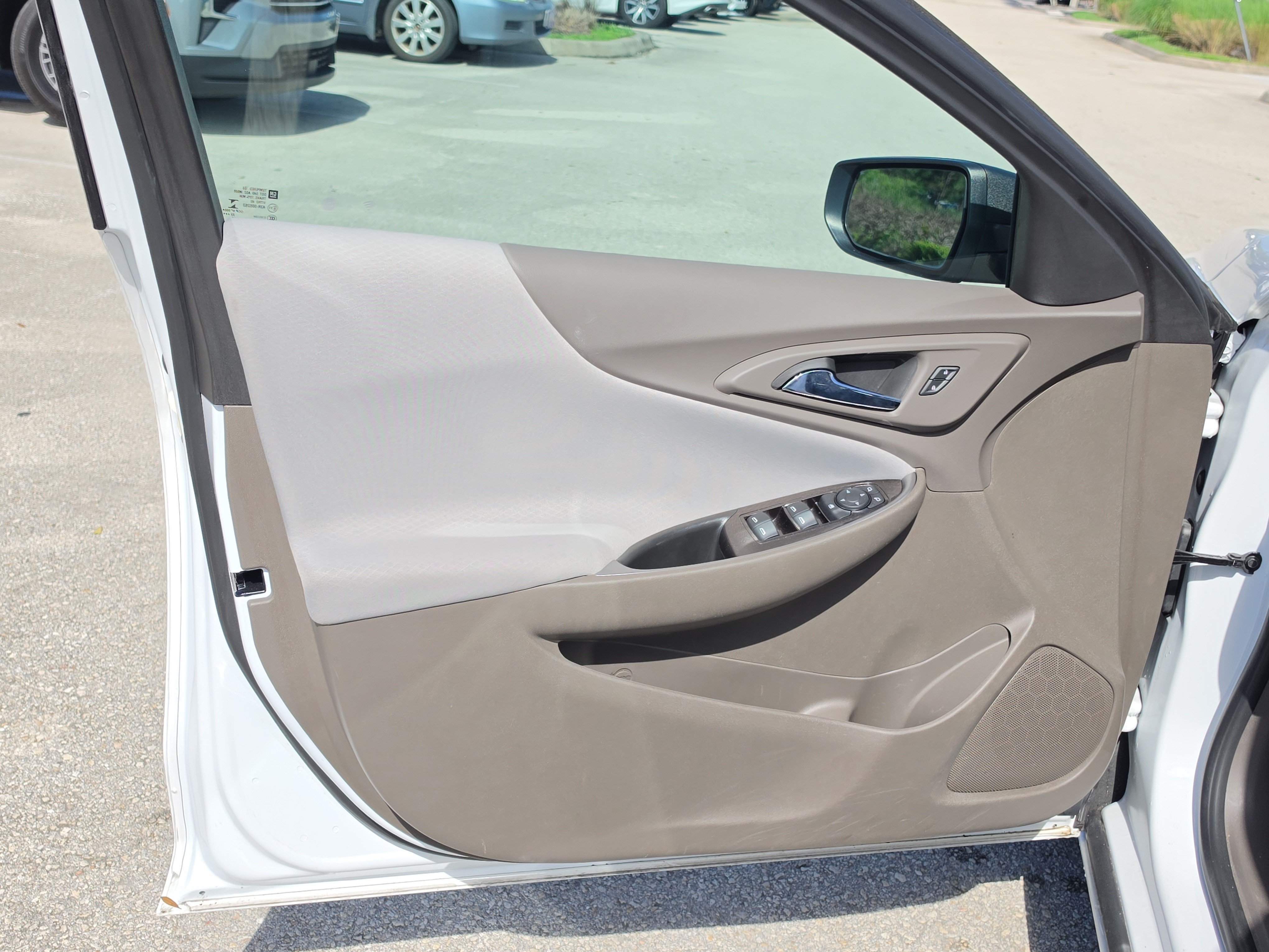 Certified 2023 Chevrolet Malibu LS FWD image 15
