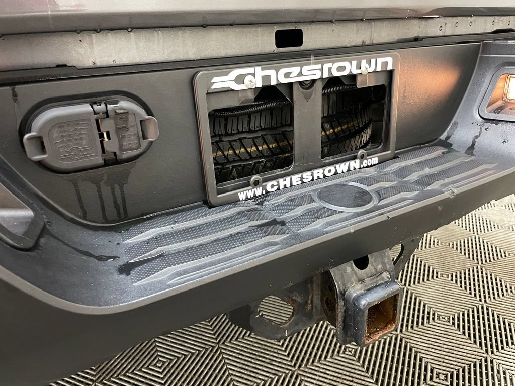 Used 2019 Toyota Tundra SR5 w/ SR5 Upgrade Package AWD/4WD image 43