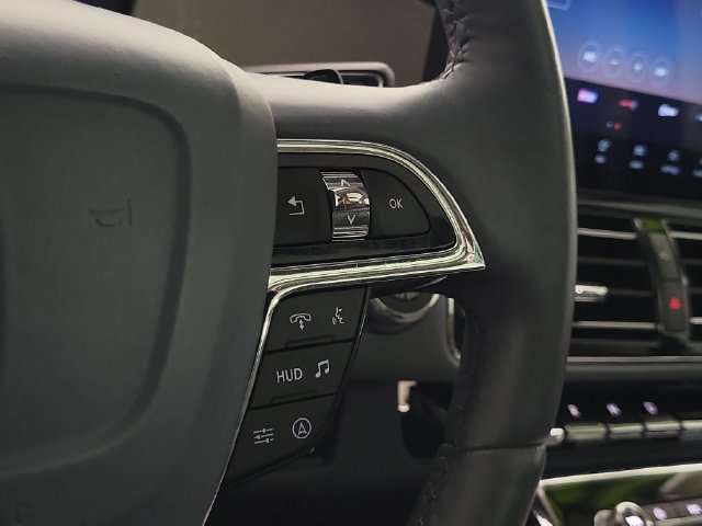 Used 2023 Lincoln Navigator L Black Label AWD/4WD image 25