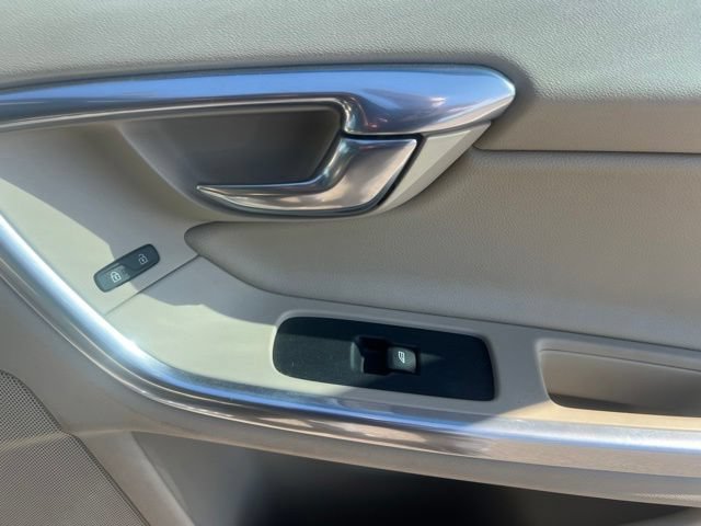 Used 2015 Volvo S60 T5 Premier FWD image 34