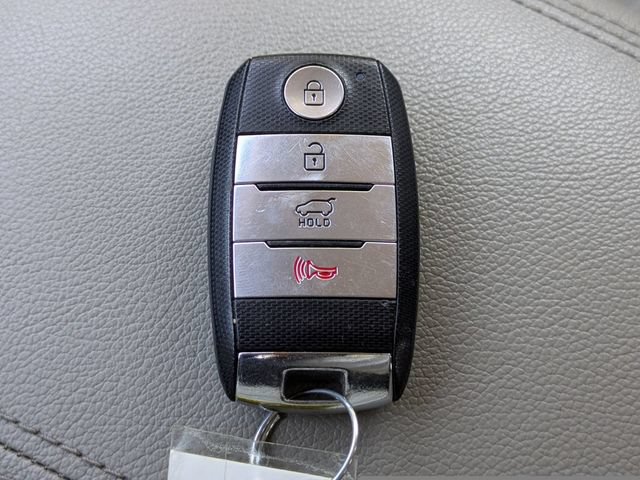 Used 2020 Kia Sportage EX FWD image 34