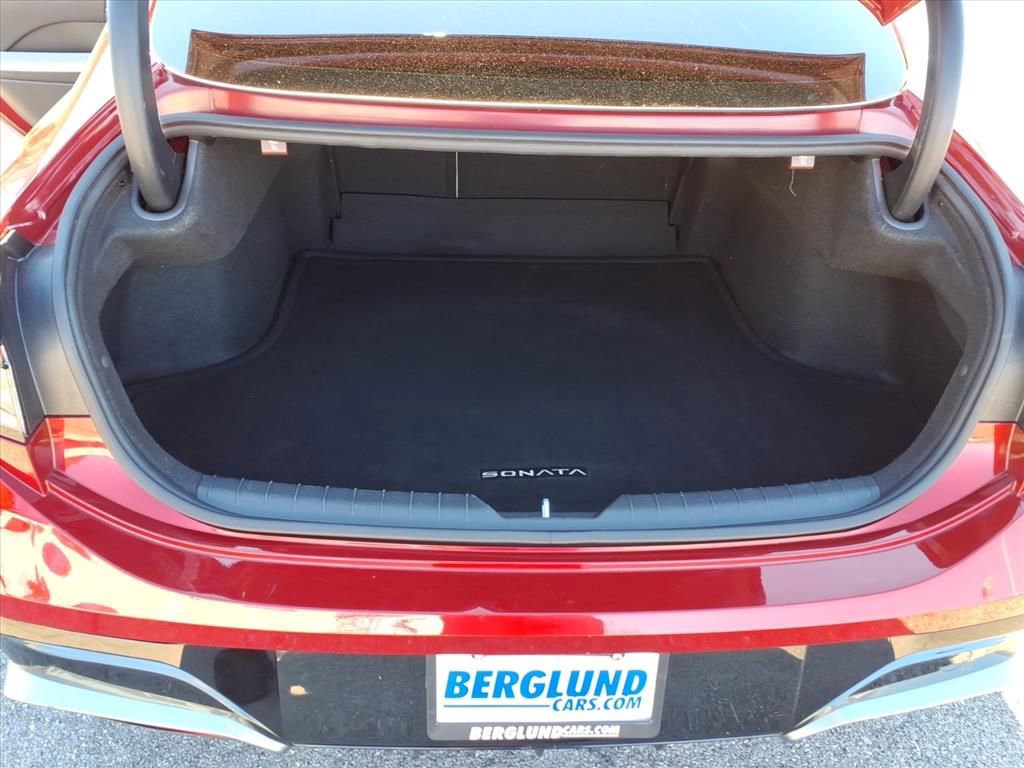 Used 2024 Hyundai Sonata SEL image 11