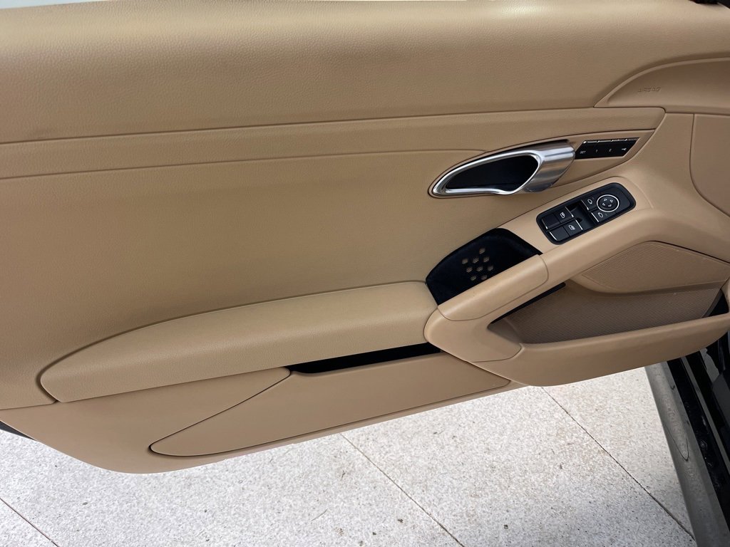 Used 2015 Porsche Boxster image 20