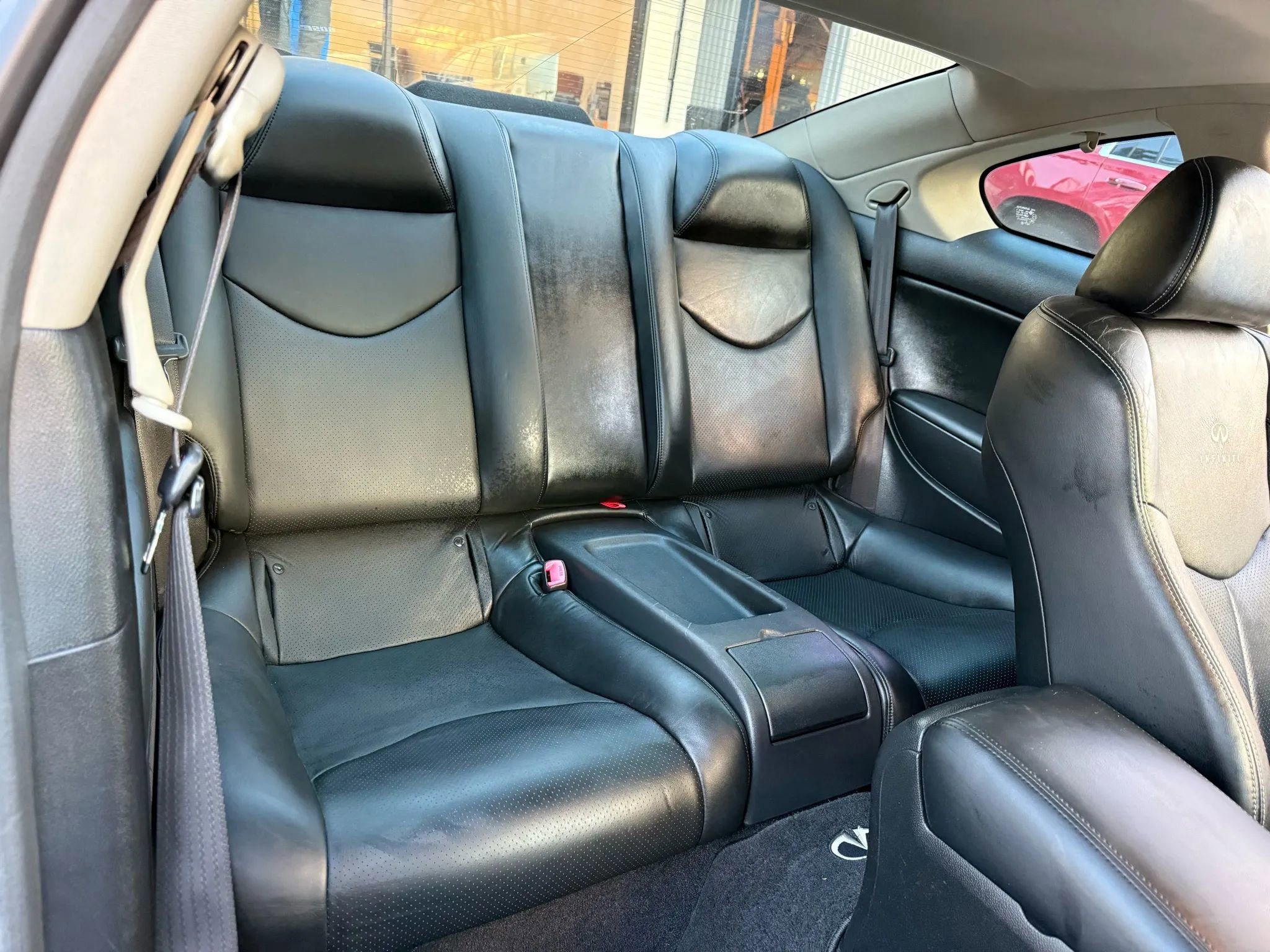 Used 2012 INFINITI G37 x Coupe w/ Premium Pkg image 31