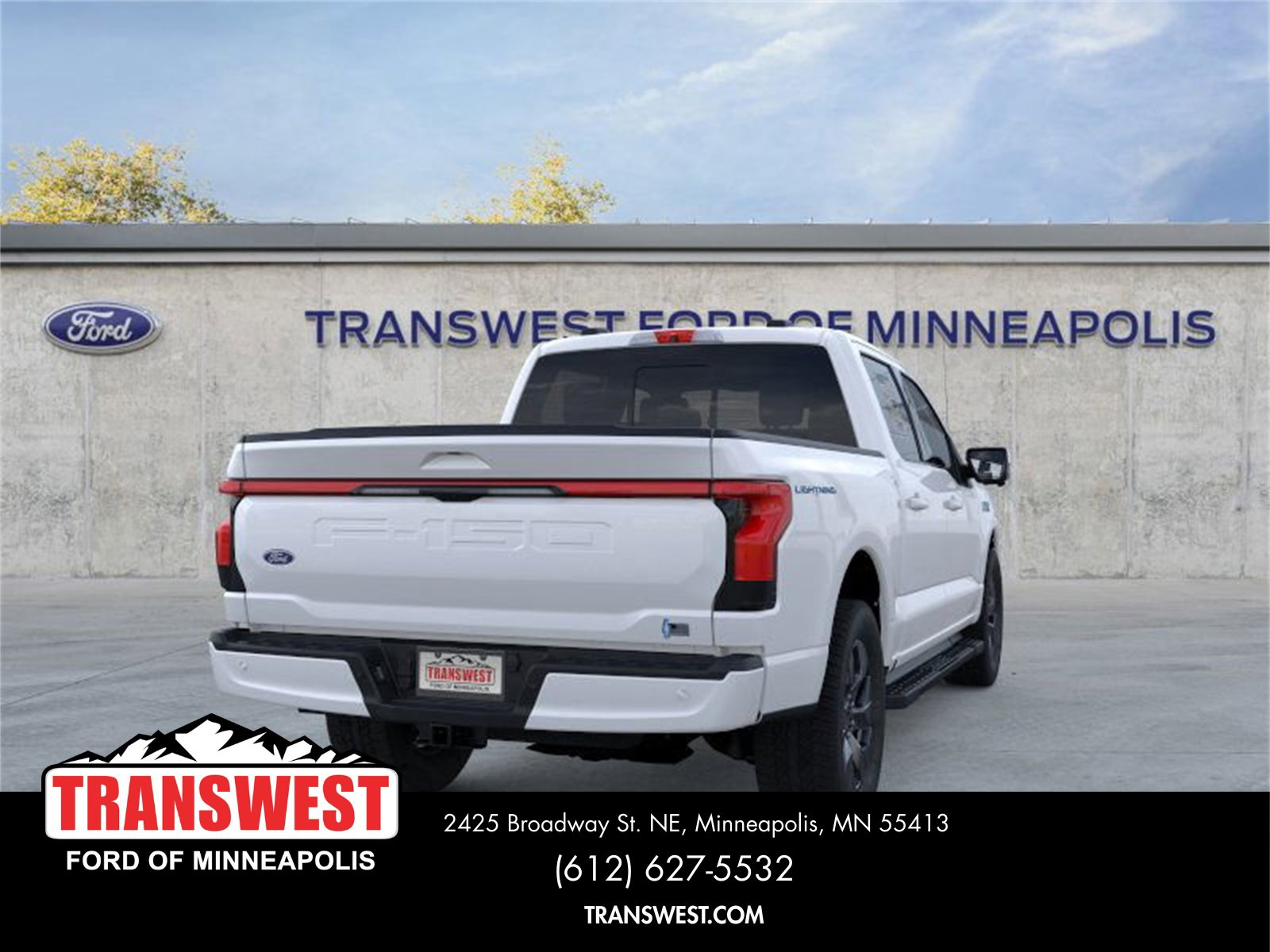 New 2025 Ford F150 Lightning Lariat w/ Max Trailer Tow Package image 8