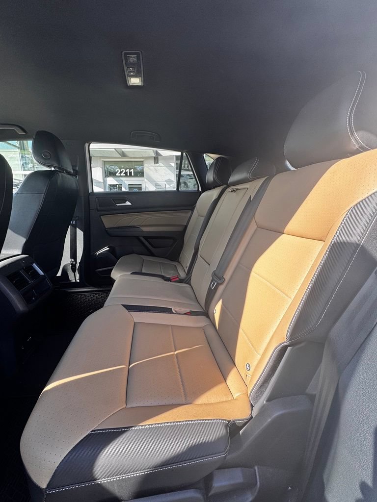 Used 2022 Volkswagen Atlas Cross Sport SE AWD/4WD image 20