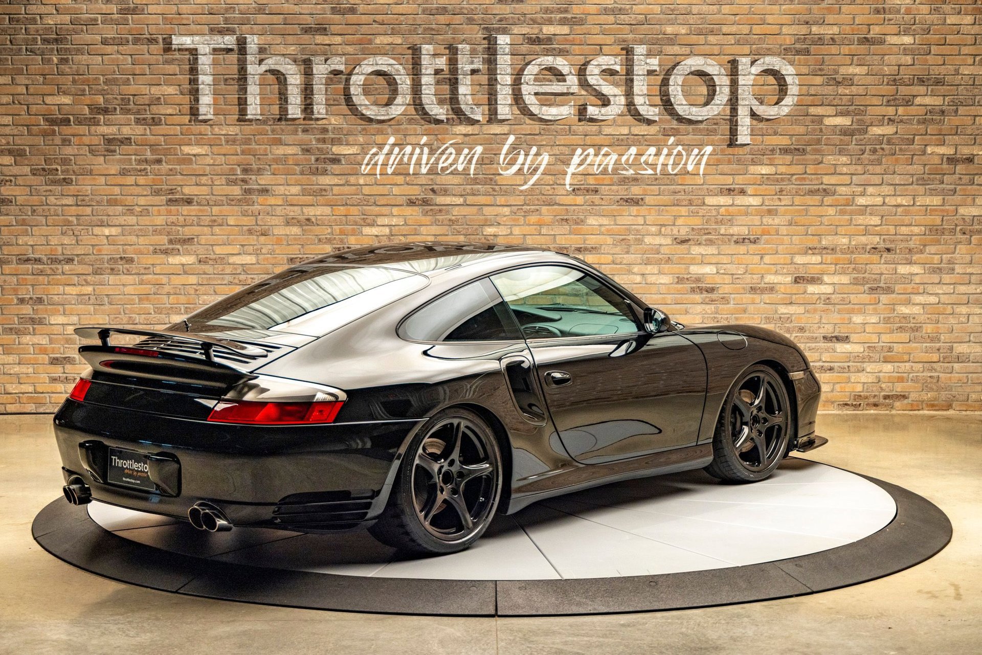 Used 2003 Porsche 911 Turbo image 7
