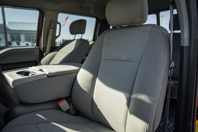 Used 2018 Ford F150 XLT w/ Equipment Group 302A Luxury AWD/4WD image 49