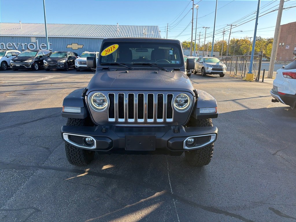 Used 2018 Jeep Wrangler Unlimited Sahara image 2