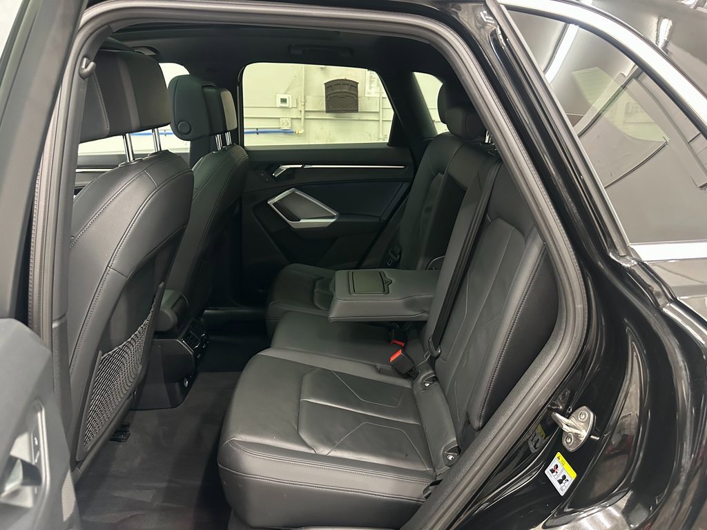 Used 2024 Audi Q3 2.0T Premium image 26