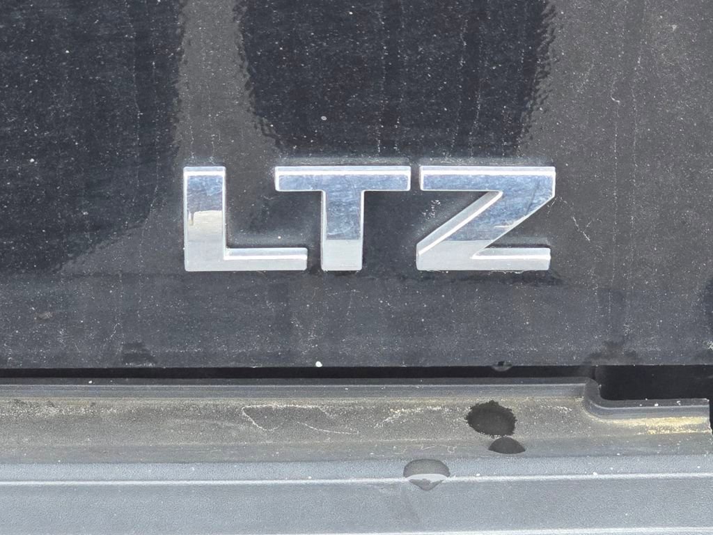 Used 2018 Chevrolet Silverado 2500 LTZ w/ Duramax Plus Package image 45