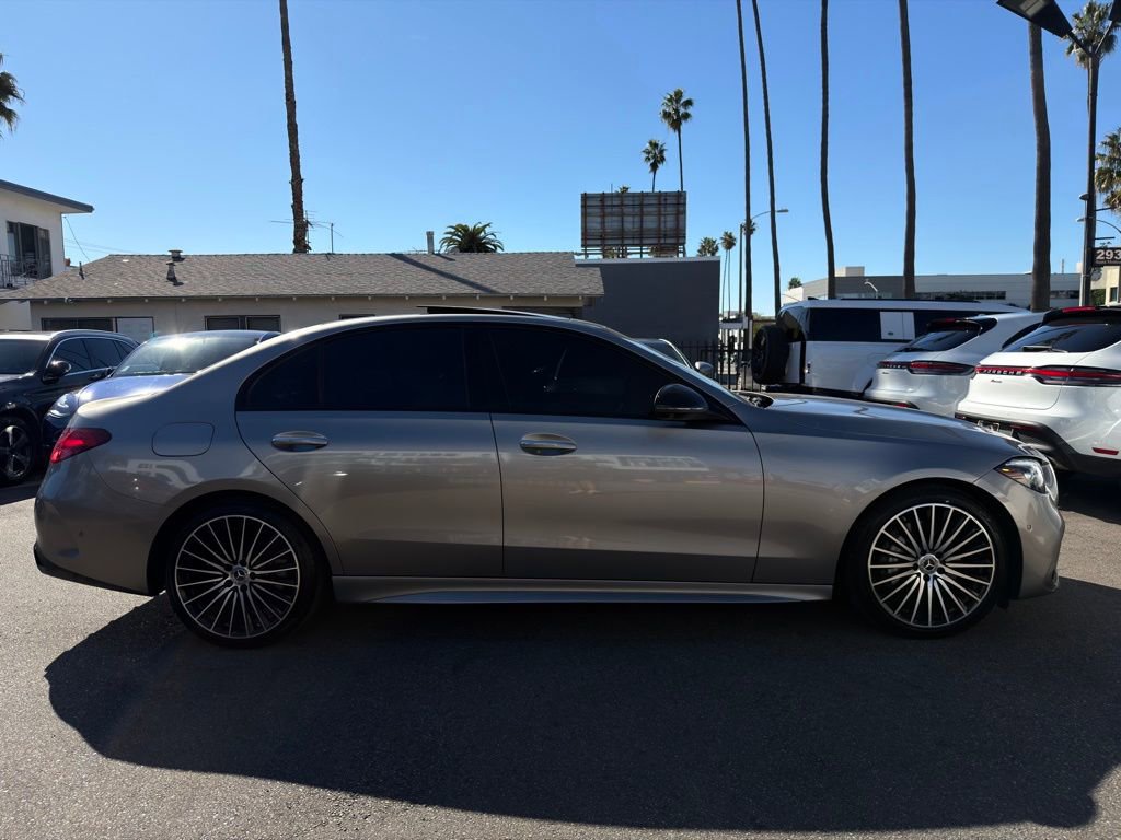 Used 2023 Mercedes-Benz C 300 Sedan image 4