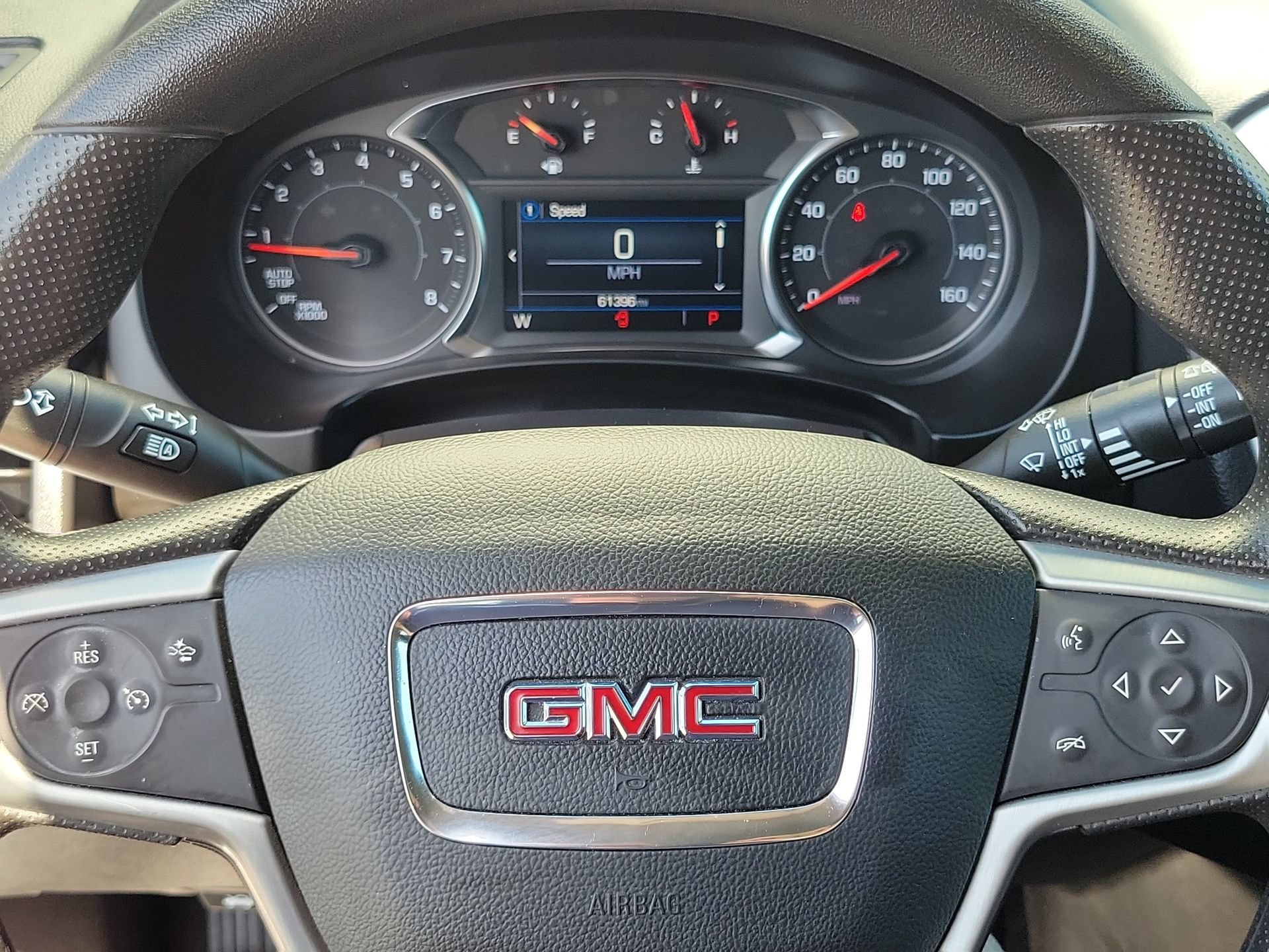 Used 2024 GMC Terrain SLE FWD image 9