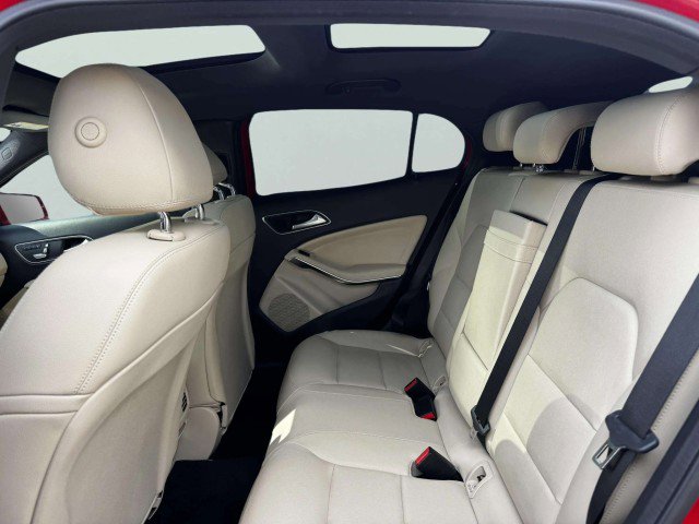 Used 2020 Mercedes-Benz GLA 250 image 36