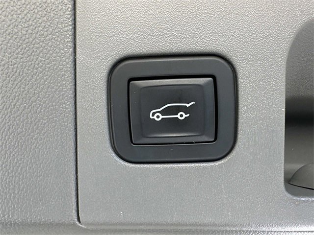 Used 2020 Cadillac XT5 Premium Luxury image 11