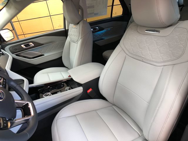New 2026 Ford Explorer Platinum w/ LUX Leather Package AWD/4WD image 10