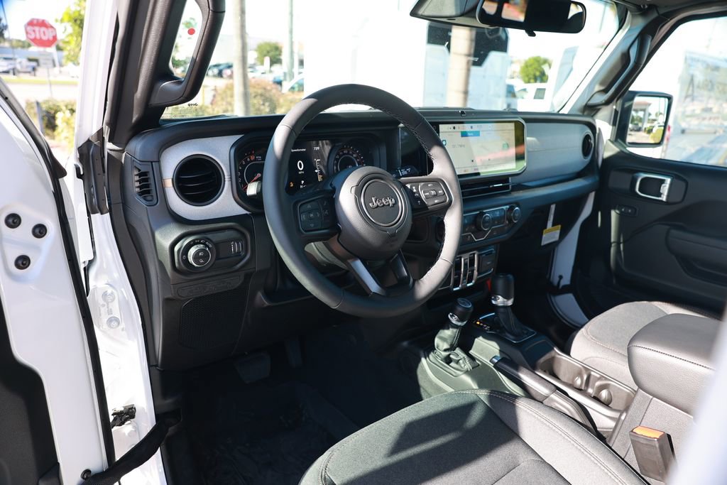 New 2026 Jeep Gladiator Sport AWD/4WD image 10