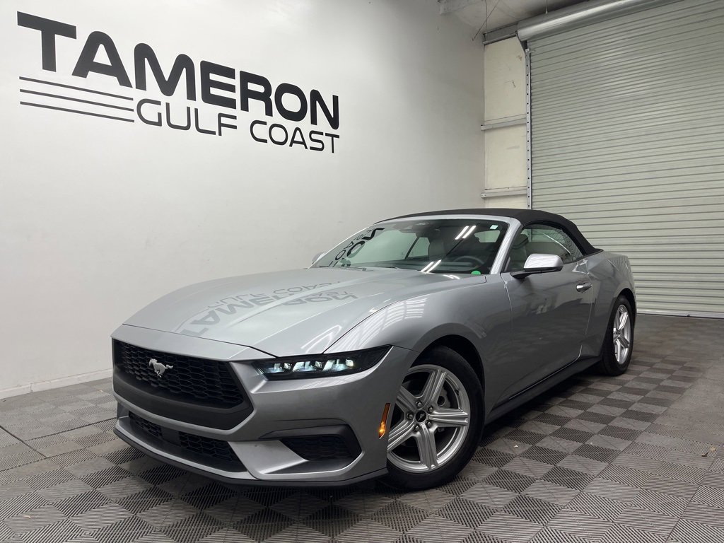 Used 2026 Ford Mustang Premium image 22