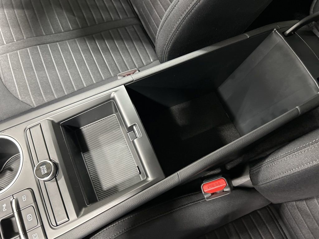New 2026 Kia K5 LXS FWD image 23