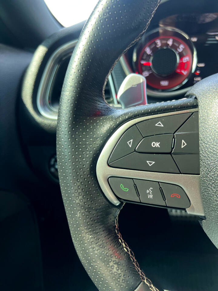 Used 2017 Dodge Challenger SRT Hellcat image 21