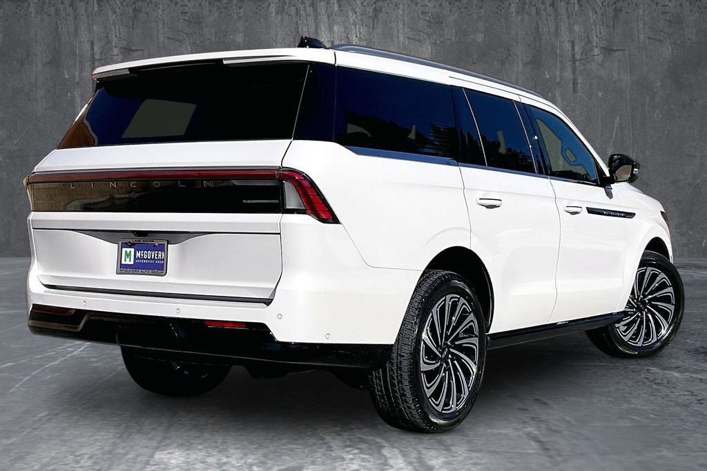 Used 2025 Lincoln Navigator Black Label image 6