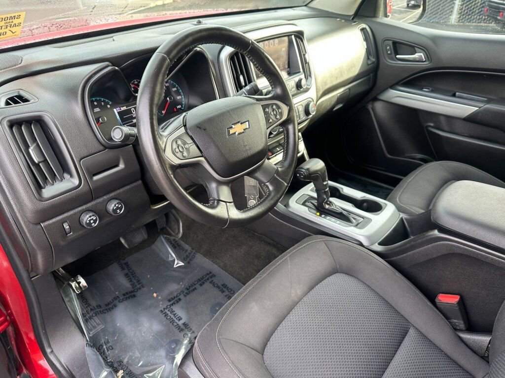 Used 2016 Chevrolet Colorado LT w/ LT Convenience Package image 11