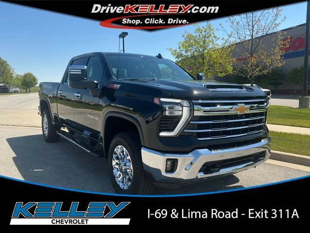 Used 2024 Chevrolet Silverado 3500 LTZ w/ LTZ Plus Package AWD/4WD image 1