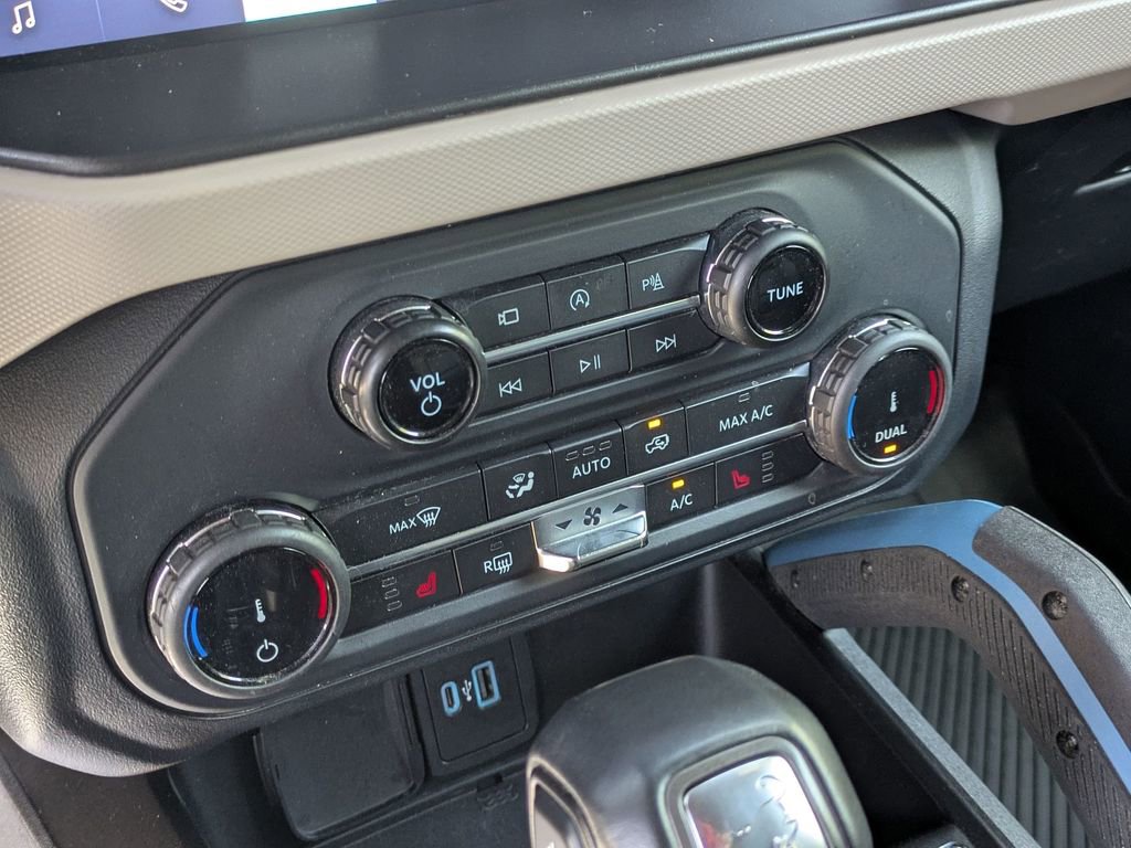 Used 2022 Ford Bronco Wildtrak image 21