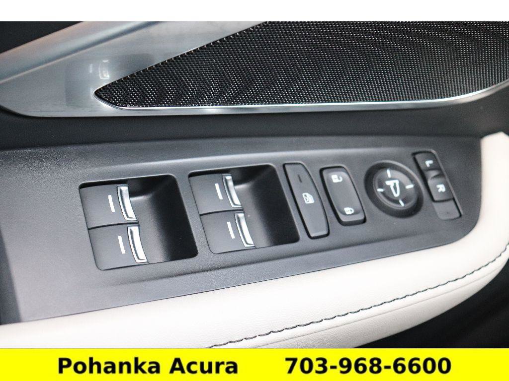 Used 2025 Acura RDX Base image 21
