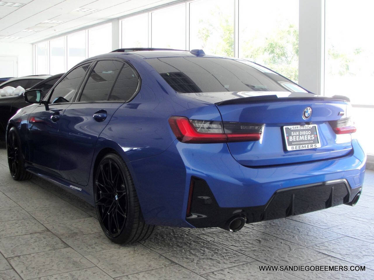 Used 2023 BMW 330i Sedan w/ M Sport Package RWD image 80