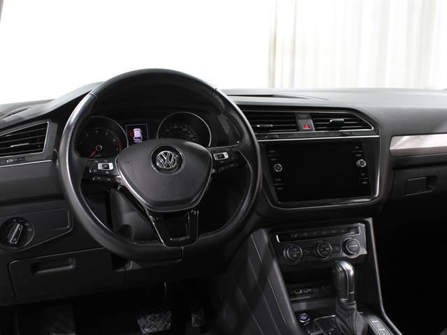 Used 2019 Volkswagen Tiguan SE w/ 3rd Row Seat Package image 6