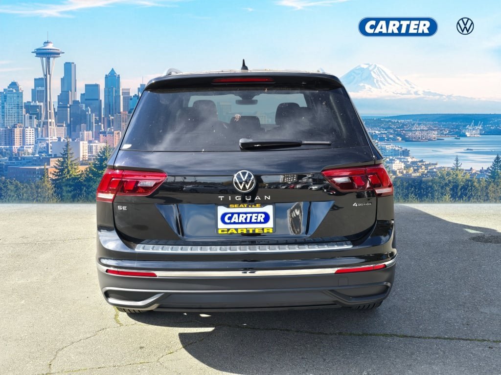 Used 2022 Volkswagen Tiguan SE w/ Panoramic Sunroof Package AWD/4WD image 4