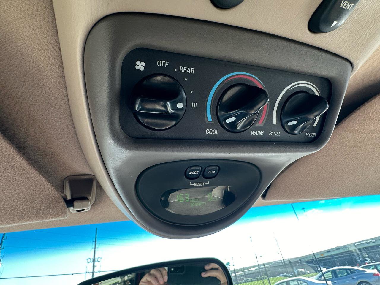 Used 2001 Ford Excursion Limited AWD/4WD image 77