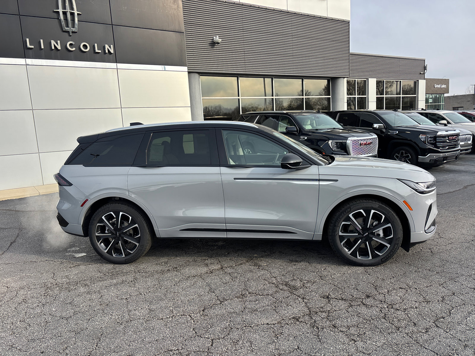 New 2026 Lincoln Nautilus Reserve image 8