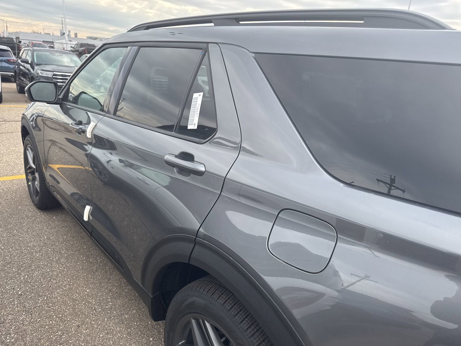 New 2026 Ford Explorer ST-Line w/ ST-Line Street Pack image 6