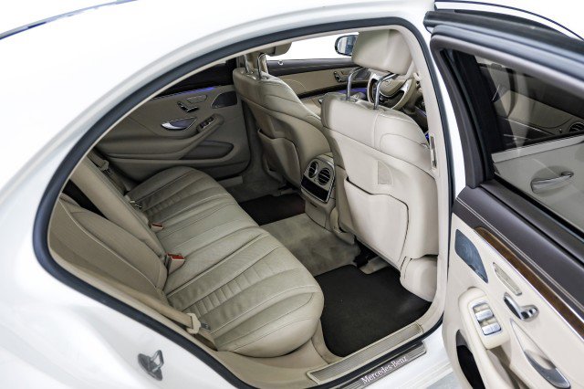 Used 2017 Mercedes-Benz S 550 4MATIC Sedan image 37
