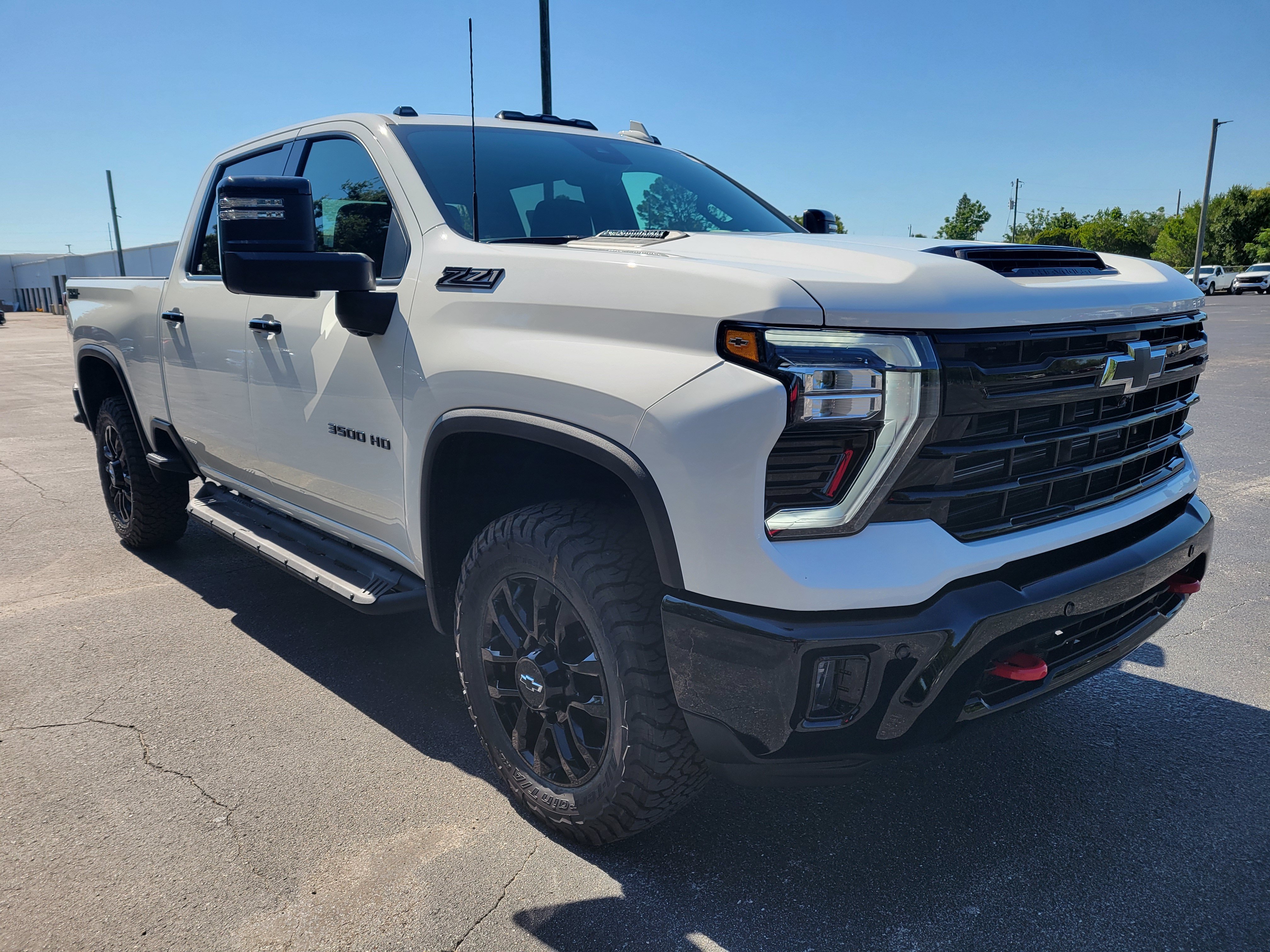 New 2026 Chevrolet Silverado 3500 LTZ w/ LTZ Plus Package AWD/4WD image 3