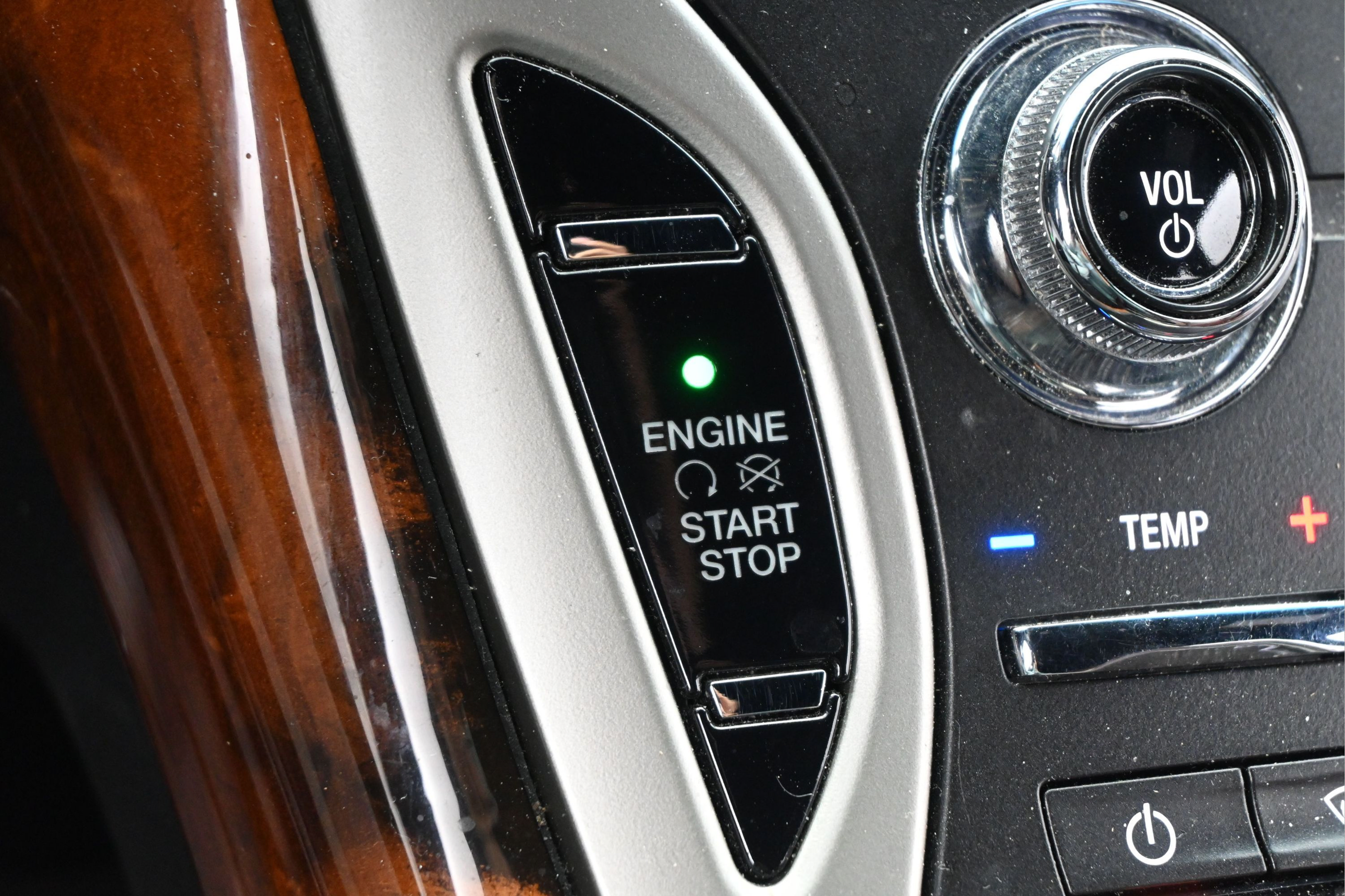Used 2020 Lincoln Nautilus Reserve w/ Equipment Group 202A AWD/4WD image 20