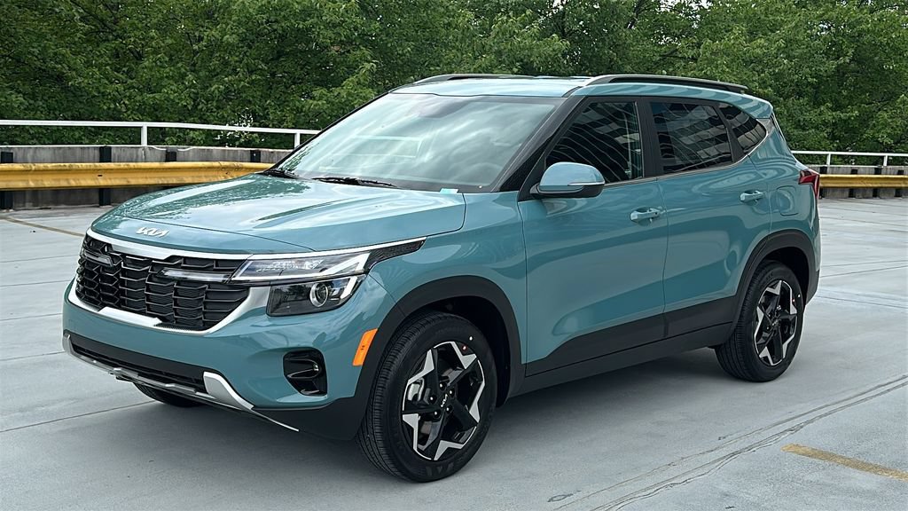 New 2026 Kia Seltos EX AWD/4WD image 2