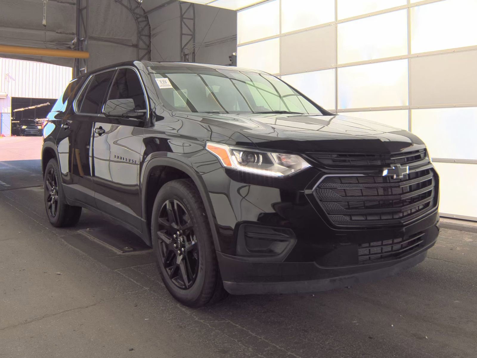 Used 2021 Chevrolet Traverse LS w/ LPO, Blackout Package image 5