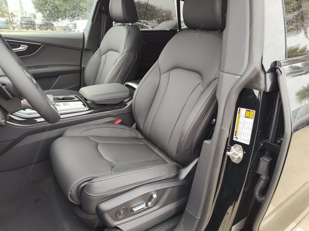New 2026 Audi Q8 Prestige AWD/4WD image 6