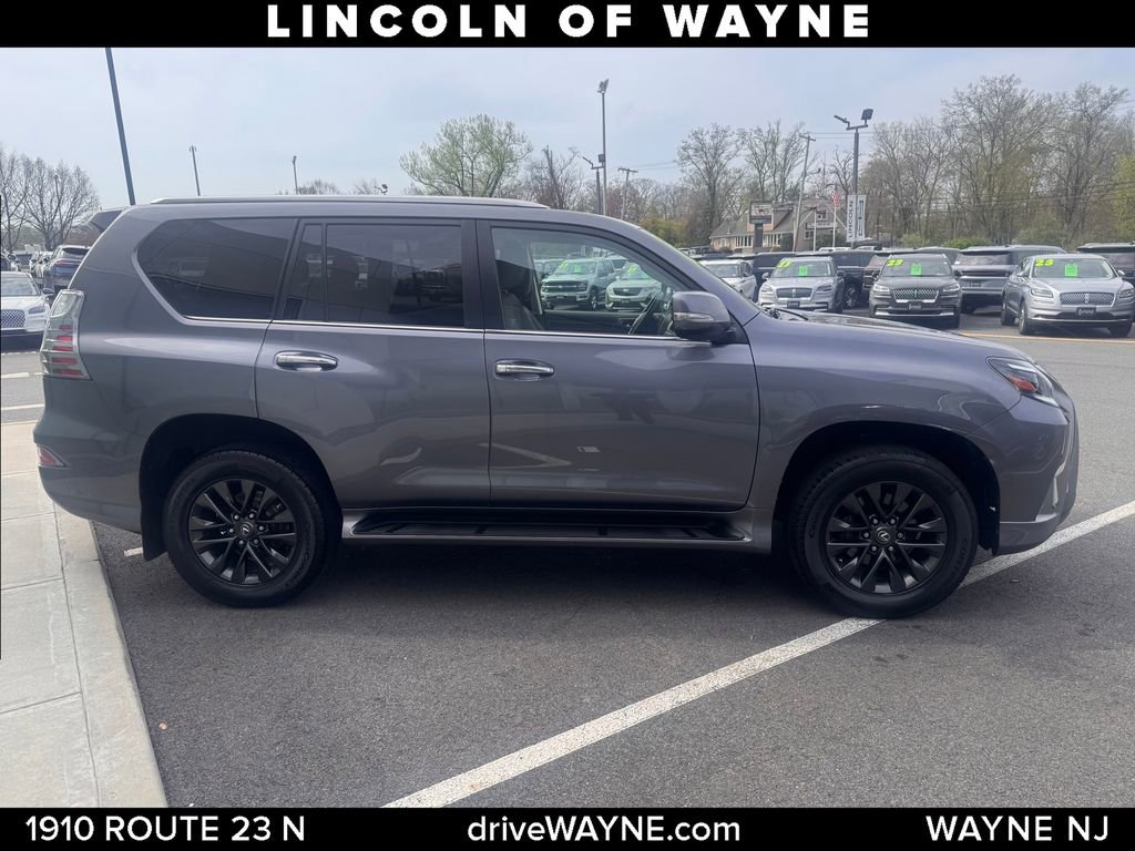 Used 2021 Lexus GX 460 Premium w/ Premium Package AWD/4WD image 8
