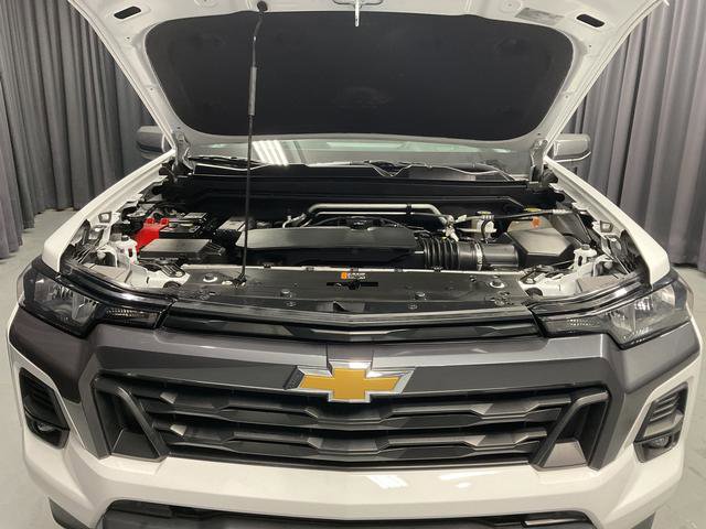 Used 2023 Chevrolet Colorado LT w/ LT Convenience Package image 14