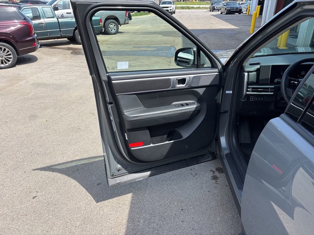 Used 2025 Hyundai Santa Fe SEL AWD/4WD image 21
