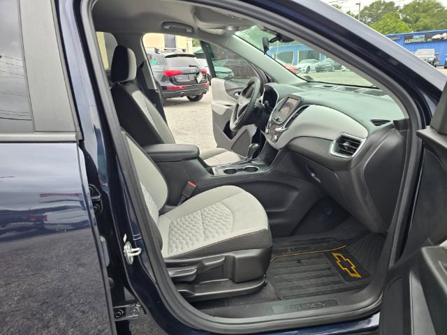 Used 2021 Chevrolet Equinox LS w/ LPO, Blackout Package image 11