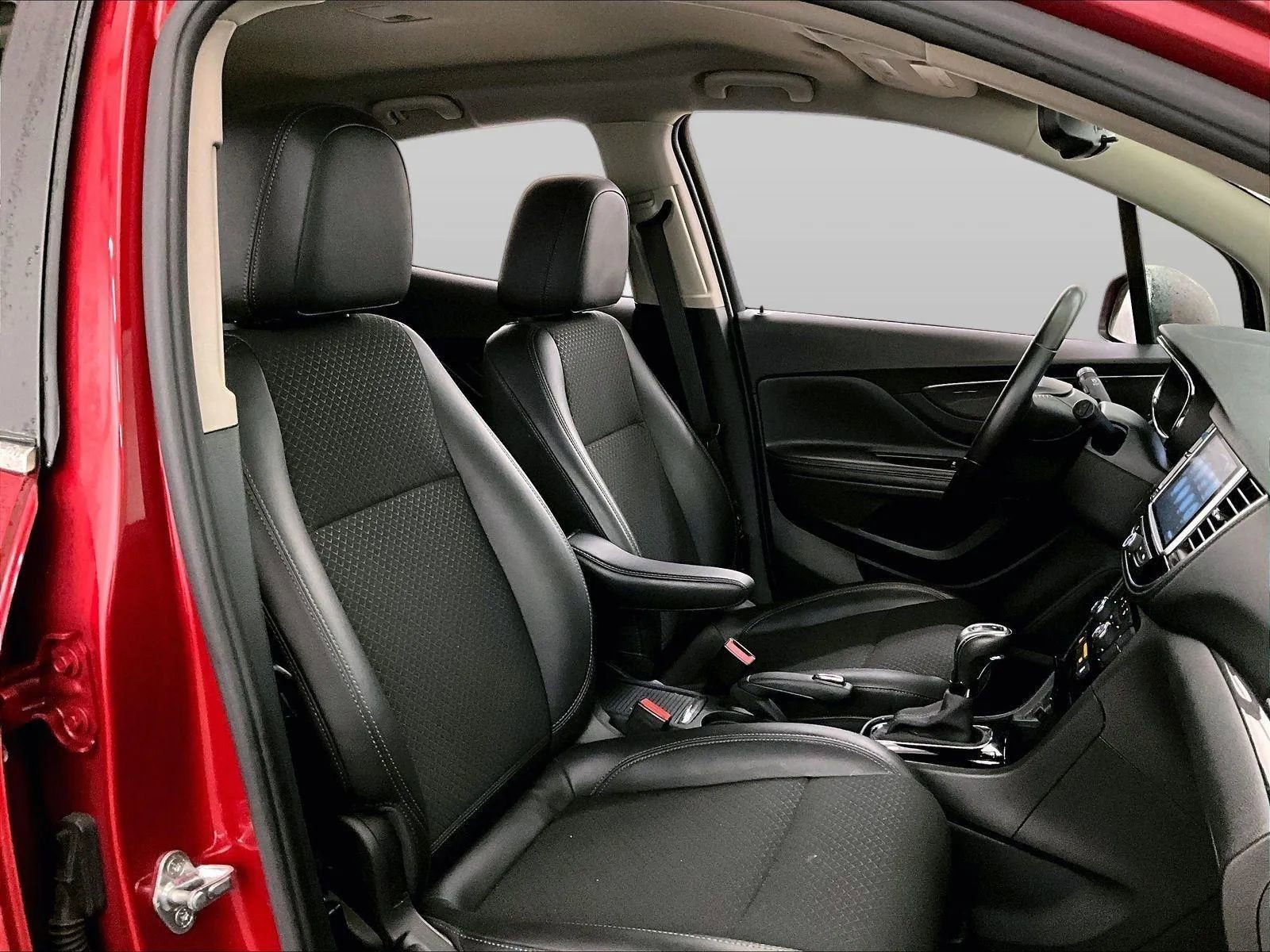 Used 2019 Buick Encore Preferred image 7