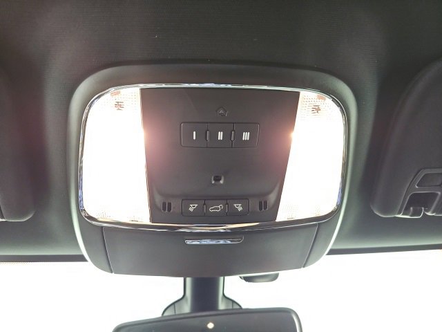 Certified 2022 Jeep Grand Cherokee Laredo E w/ Security & Convenience Group image 18