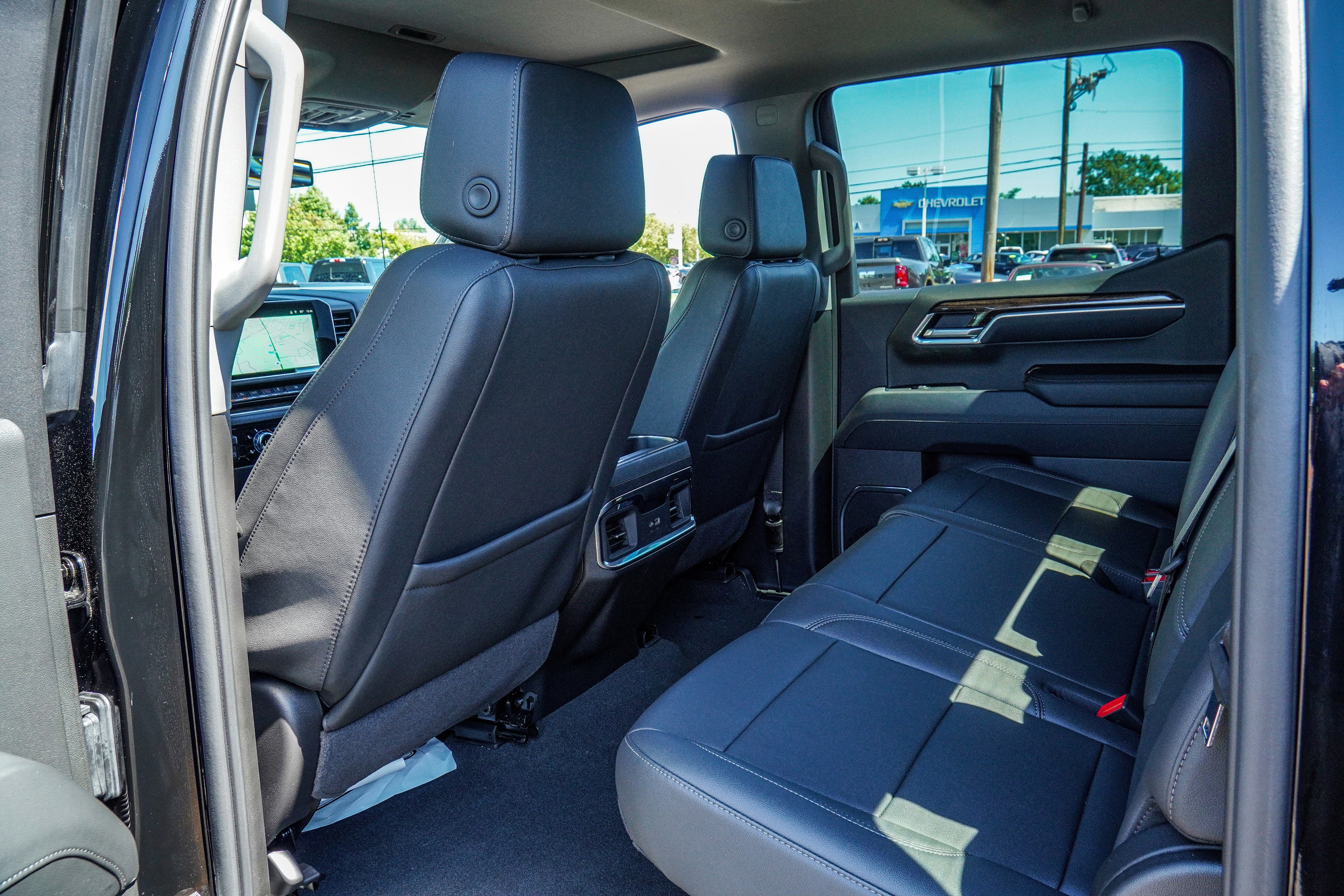 Used 2025 GMC Sierra 1500 Elevation w/ Elevation Premium Package image 51